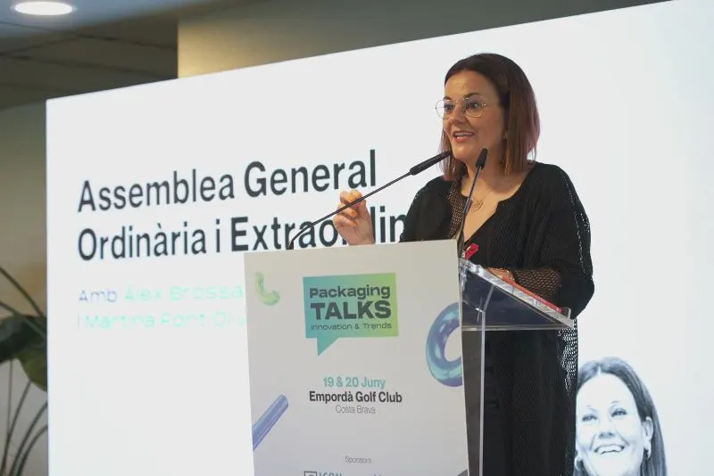 hablando sobre packaging chica